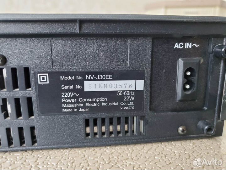 Видеомагнитофон Panasonic NV-J30EE (NV-J30HQ)