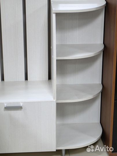 Прихожая стенка