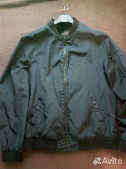 Мужская куртка бомбер 48 р