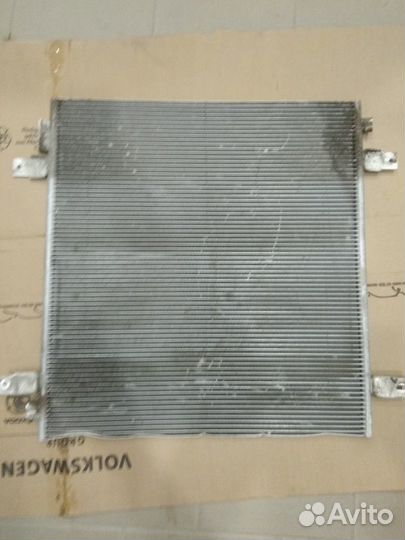 Infiniti QX56 QX80 Z62 радиатор кондиционера