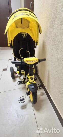 Детский велосипед с ручкой Lamborghini