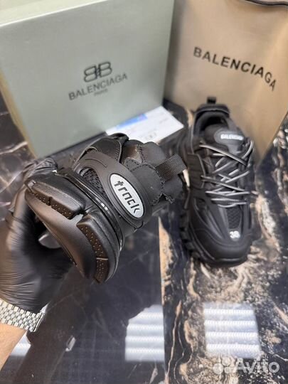 Balenciaga кроссовки