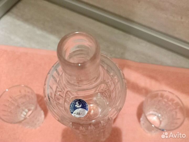 Графин хрустальный