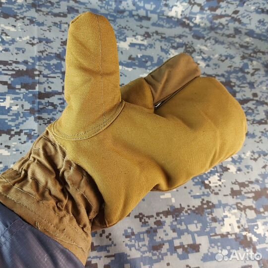 Рукавицы варежки армейские трехпалые меховые СССР