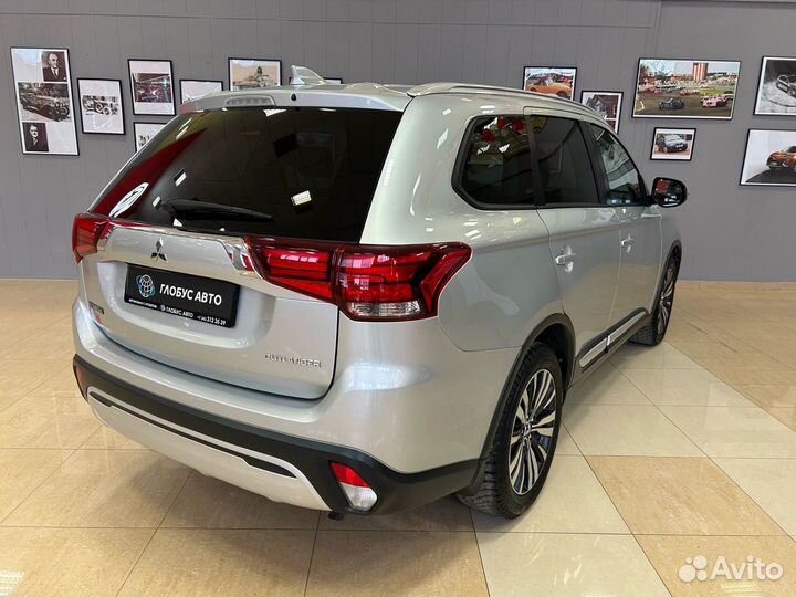 Mitsubishi Outlander 2.0 CVT, 2019, 20 552 км