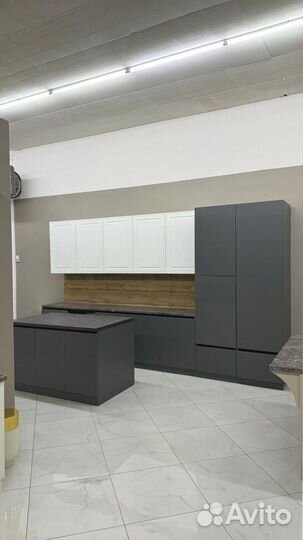 Кухонный гарнитур