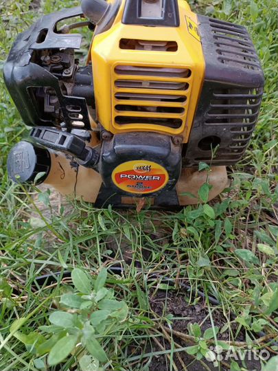 Триммер бензиновый