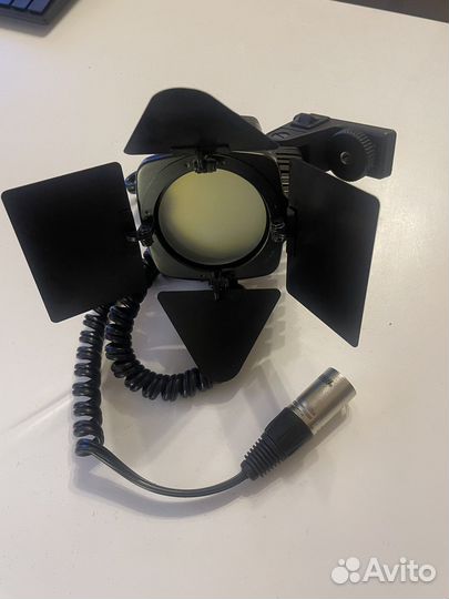 Студийный свет Logocam LE5-D zoom Pro