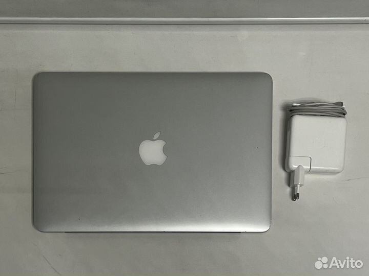 Apple Macbook Pro 13