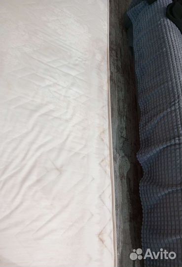 Матрас 160х200 б/у