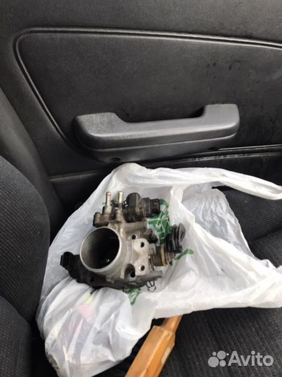 Дроссельная заслонка toyota corolla ae 109v 4a fe