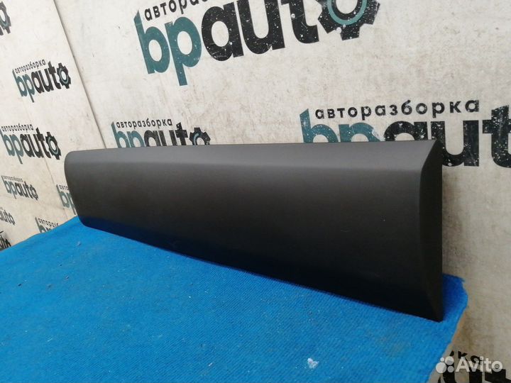 Молдинг задней правой двери 9682859877