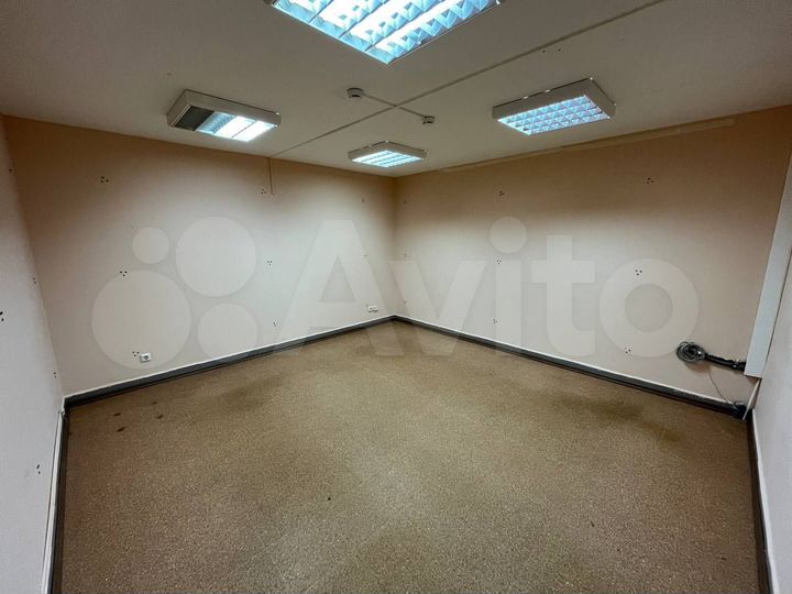 Свободного назначения, 16.9 м²