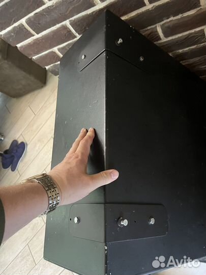 Сабвуфер. peavey sse 210