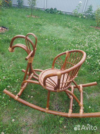 Детская игрушка качалка-лошадка