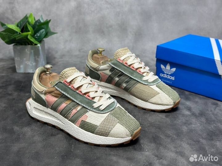 Adidas retropy E5 зел-розовые разм. 43