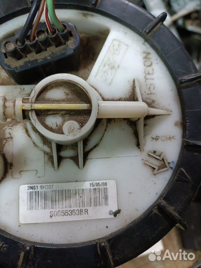 Бензонасос Mazda 3 BK