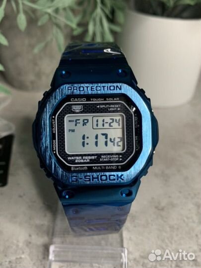 Часы Casio G-Shock