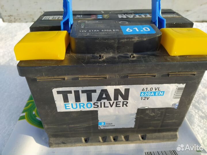 Аккумулятор автомобильный 60 ач