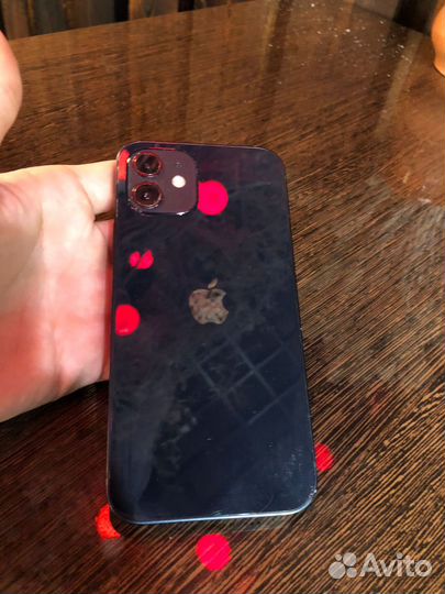 Телефон iPhone 12 128