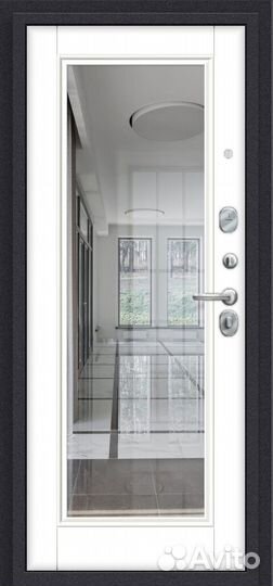 Дверь входная с зеркалом