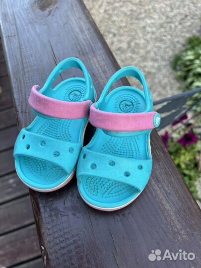 Сандали crocs c4