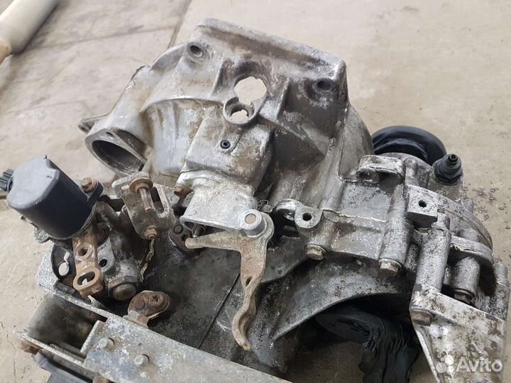 МКПП Volkswagen Passat B3