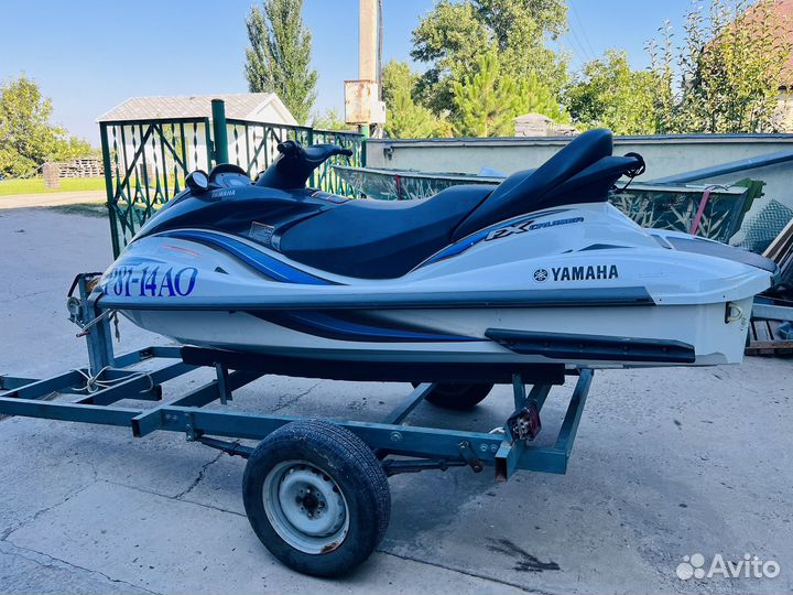 Yamaha FX wave runner