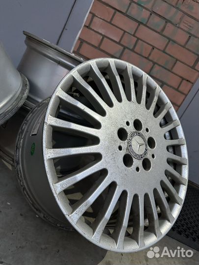 Диски на mercedes r18