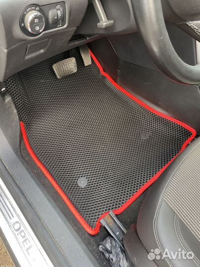 Оригинальные автомобильные коврики EVA