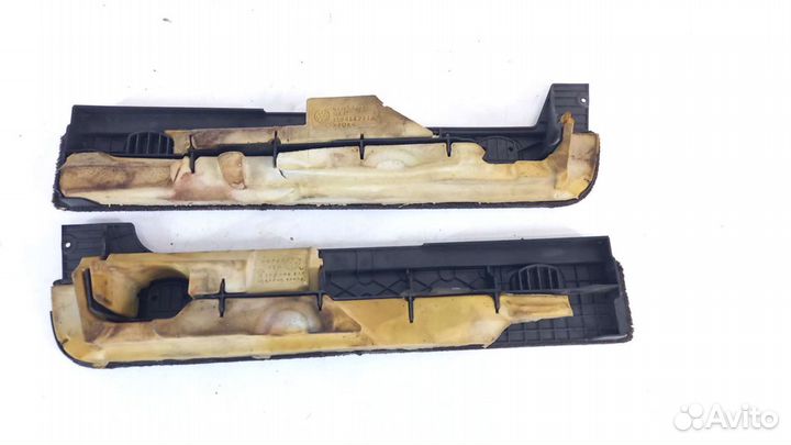 Пол багажника Volkswagen Toureg 1