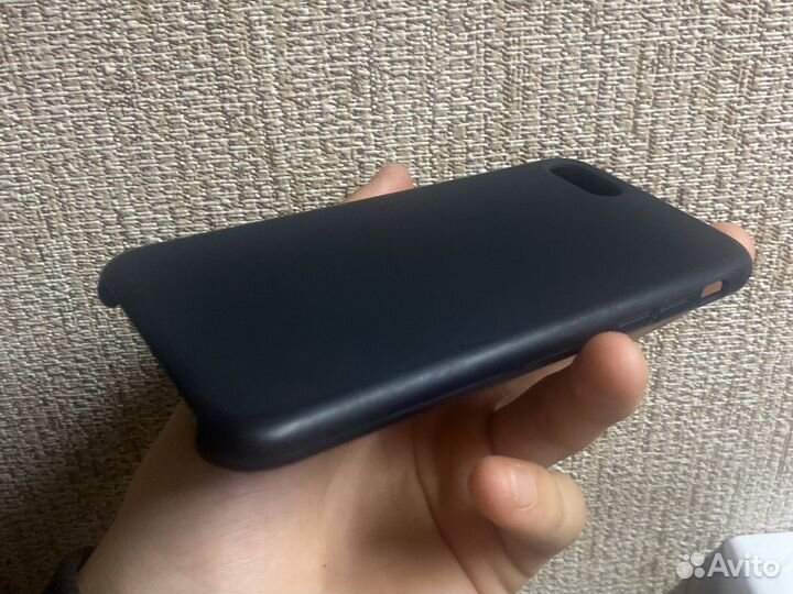Чехол на iPhone 7 черный