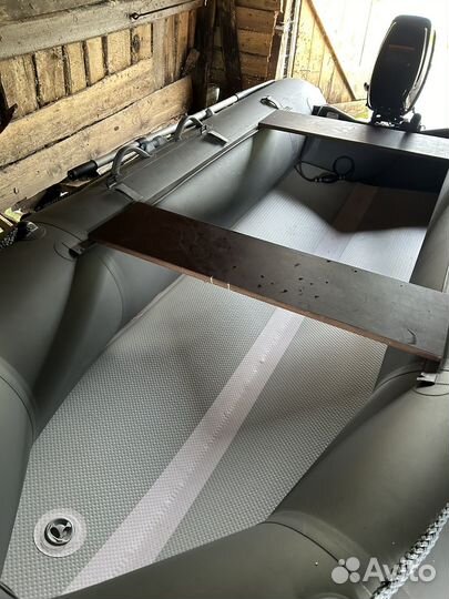 Продам комплект лодка,мотор и прицеп