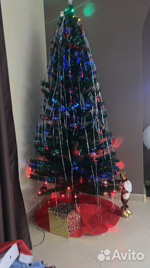 Елка искусственная