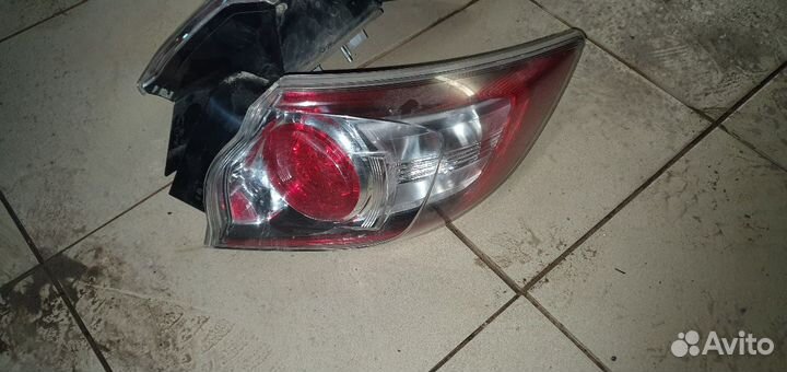 Мазда 3 bl 2009 -2011 задний фонарь