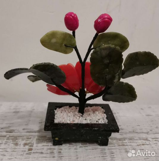 Каменный цветок