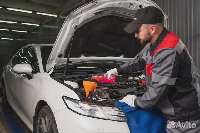 Автослесарь на Уральскую