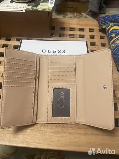 Кошелек женский guess