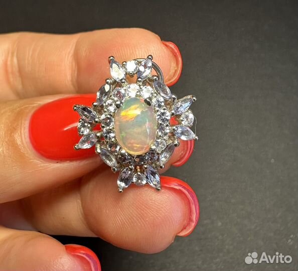 Серьги с танзанитом и опалом