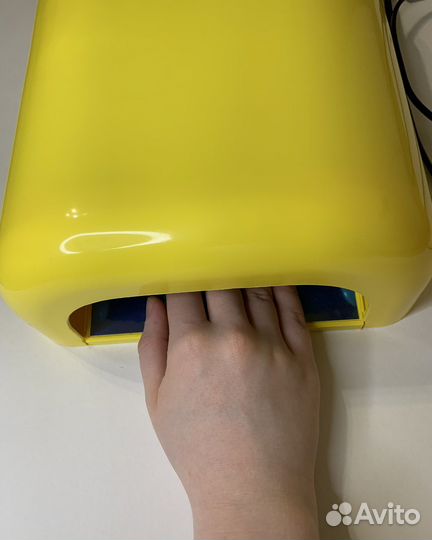 Лампа для маникюра