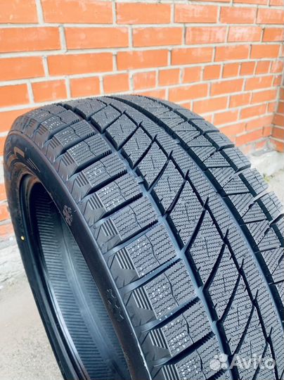 Sailun Ice Blazer Arctic EVO 265/60 R18 110T