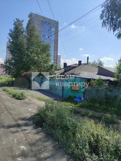 Дом 32 м² на участке 3 сот.