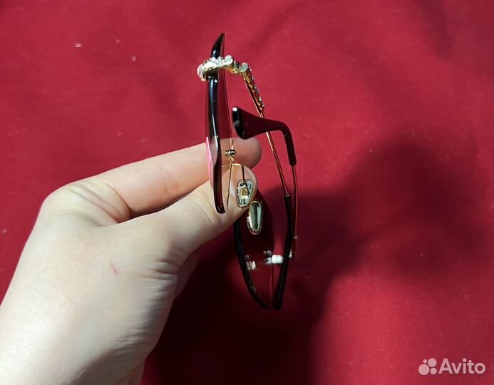 Новые солнцезащитные очки женские