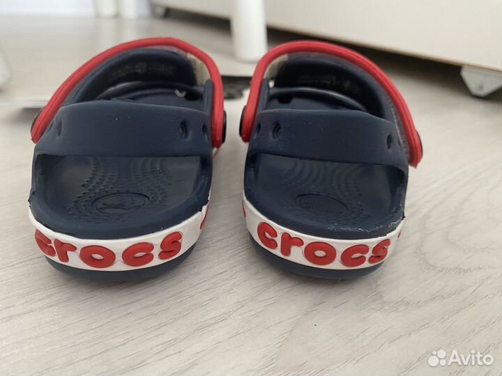 Crocs