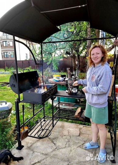 Мангал с крышей