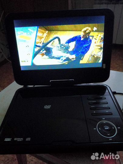 Портативный видеопроигрыватель