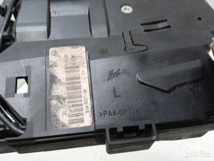 Ручка двери наружная передняя левая Mercedes-Benz