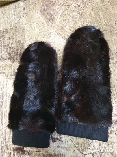 Варежки женские норковые