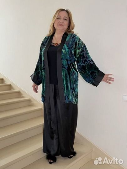 Женская двойка из панбархата и шелка