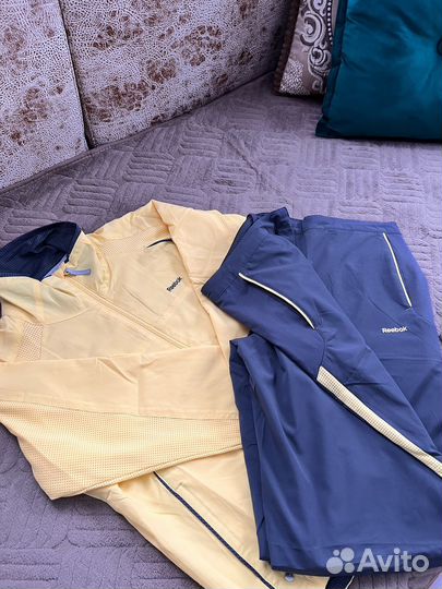 Спортивный костюм reebok 44 -46 размер